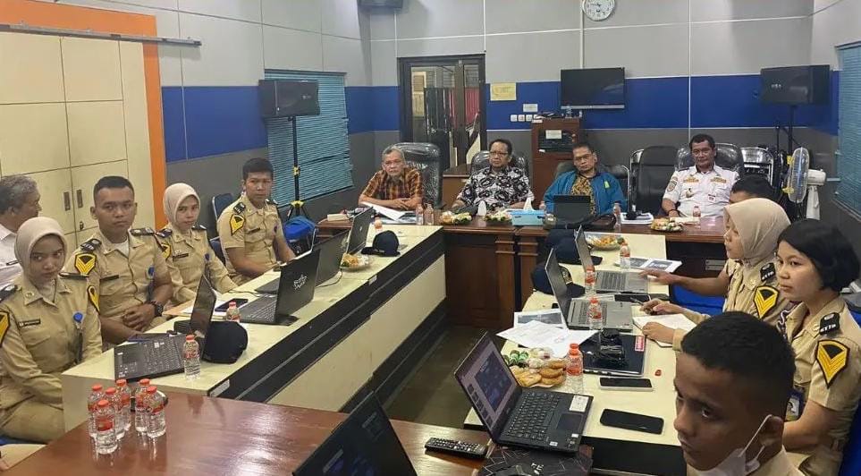 Dosen STTD Kunjungi Dishub Kota Magelang