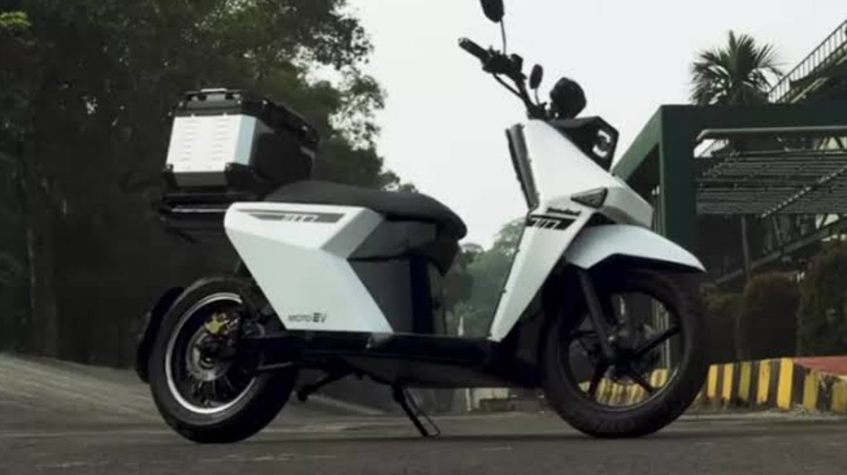 Heboh! Pertama Kalinya PT Pindad Luncuran Motor Listrik EV-Scooter, Spek Tempur?