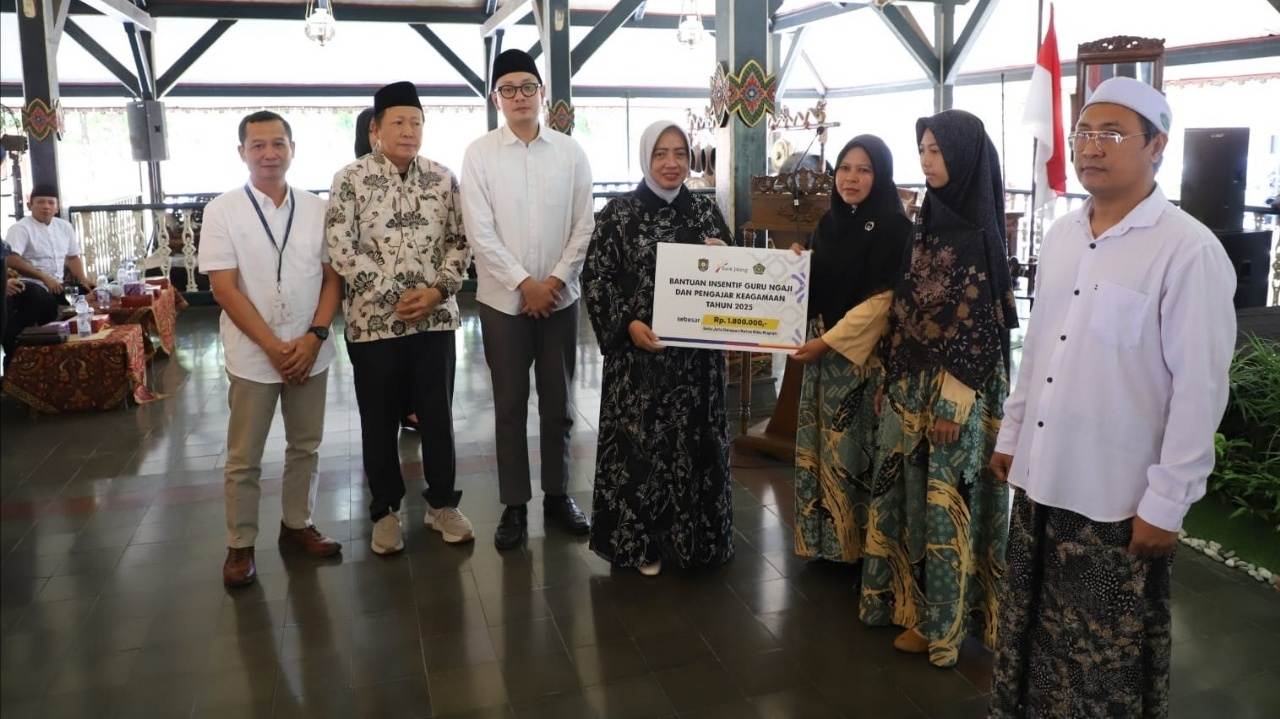 Insentif bagi Guru Ngaji dan Pengajar Keagamaan di Purworejo Naik
