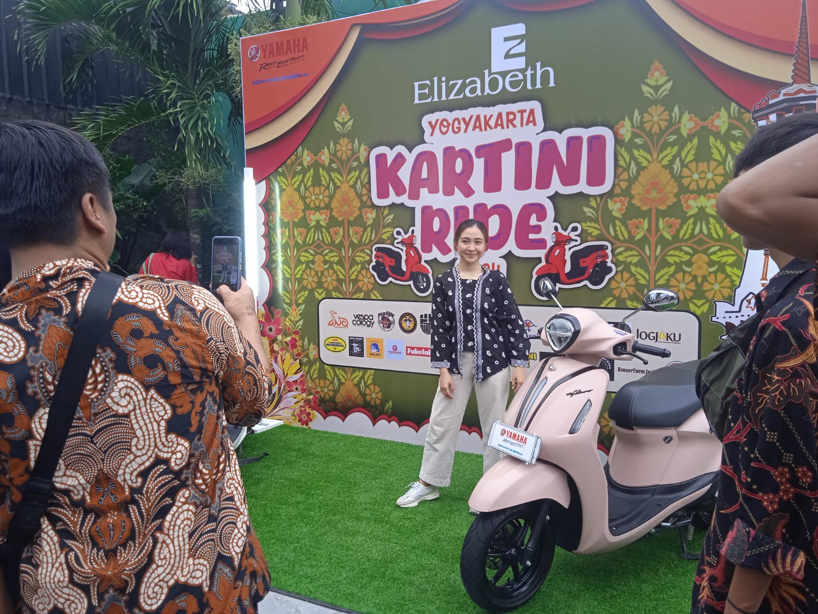 Yamaha Fazzio dan Filano Ambil Bagian dalam Kemeriahan 'Ladies Scooter Yogyakarta Touring' Sambut Hari Kartini