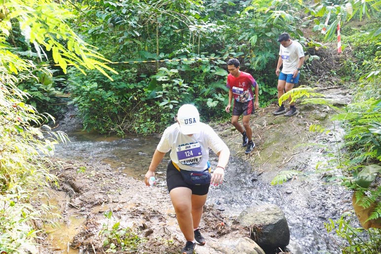 BOB Forest Run 2022, 400 Pelari Jelajahi Track Menantang Bukit Menoreh