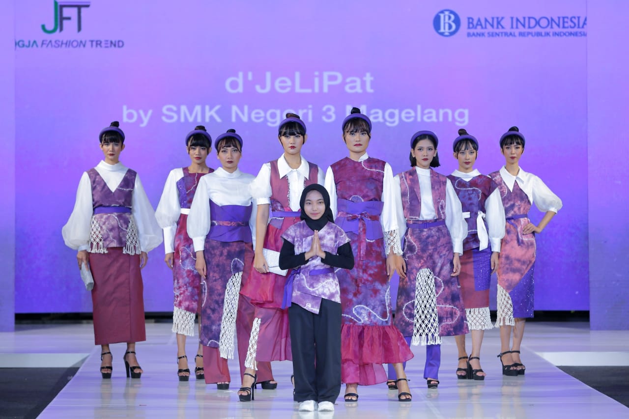 Ini Baru Keren!, d’JeLiPat Karya Desainer Muda SMKN 3 Magelang Tampil di Runway Jogja Fashion Trend 2023