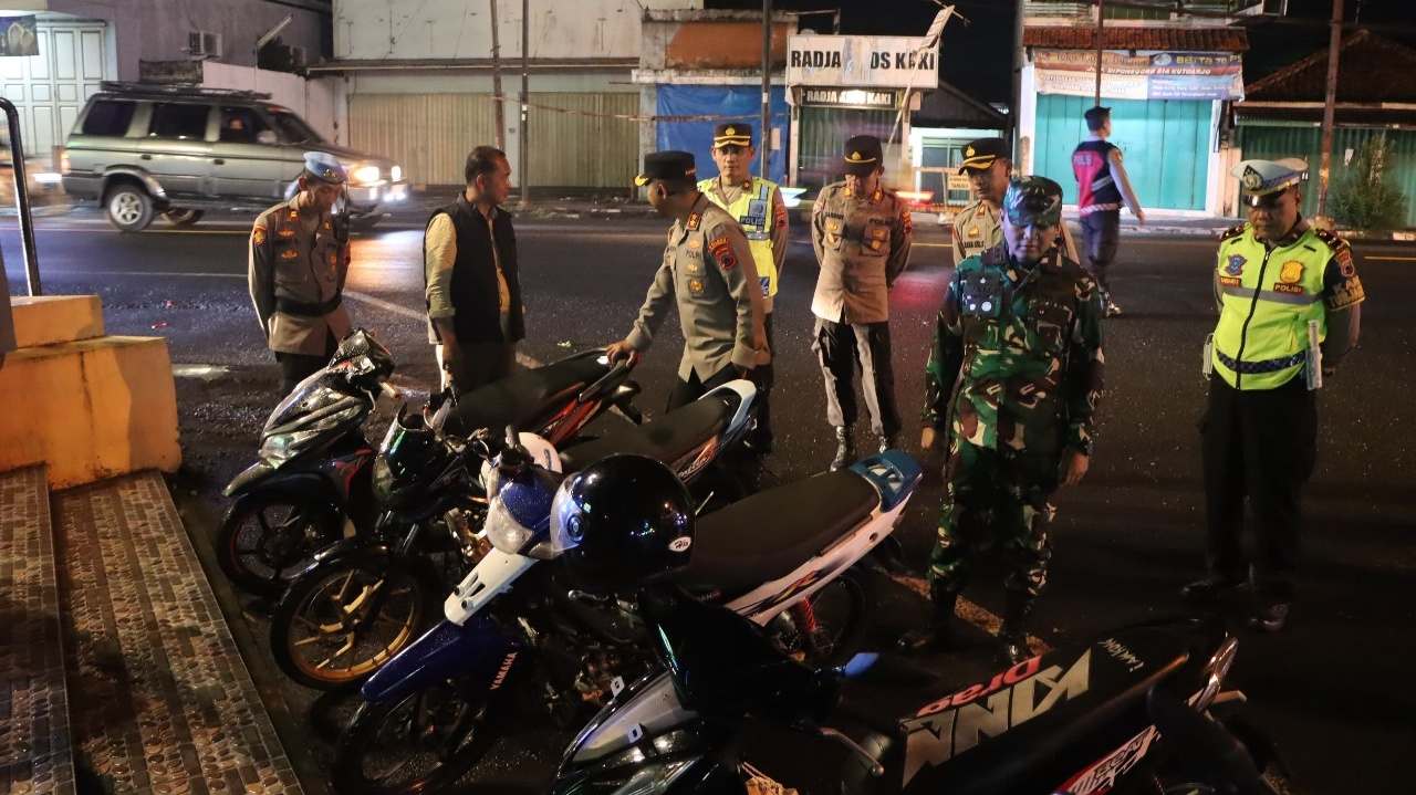 Personel Polres Purworejo Dikerahkan Sisir Premanisme Selama 20 Hari