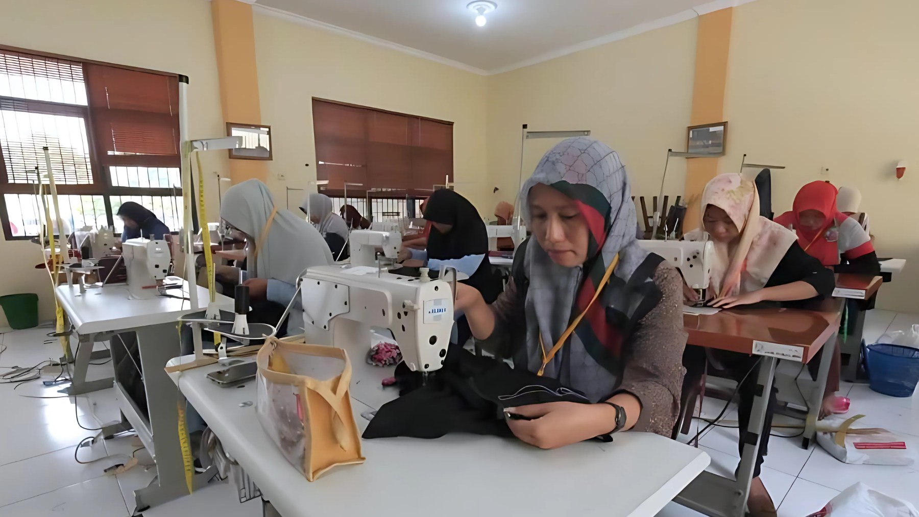Posko Aduan THR di Kota Magelang Kosong, Sebagian Buruh Enggan Melapor karena Takut Dipecat