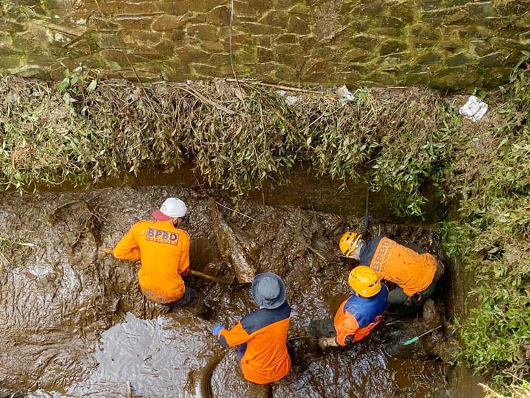 Terendam Air Setinggi 3 Meter, Tuk Bimo Lukar Berubah Menjadi Telaga