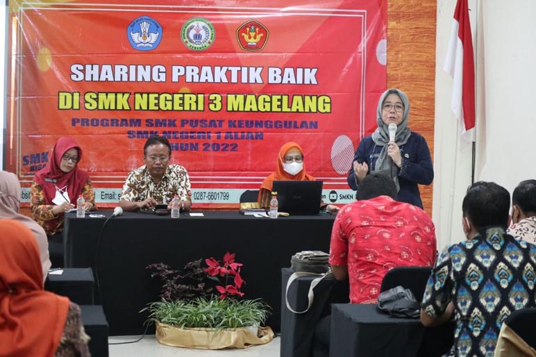 Sharing Praktik Baik SMKN 3 Magelang dengan SMKN 1 Alian Kebumen