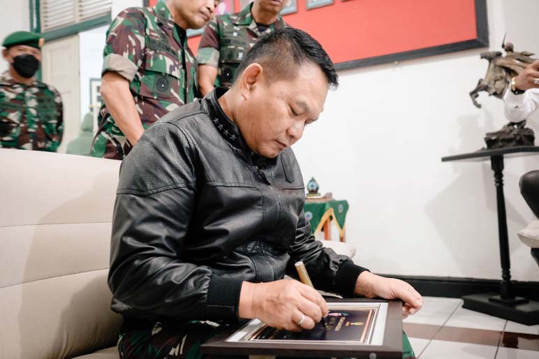 Jenderal Dudung Resmikan Gedung Pancasila Makodim di Purworejo