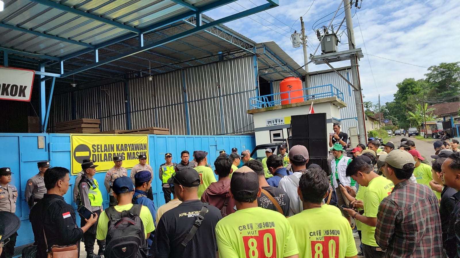 Pemkab Temanggung Tutup PT MMP Usai Demo Warga Pendowo: Pabrik Dinilai Belum Kantongi Izin Lengkap