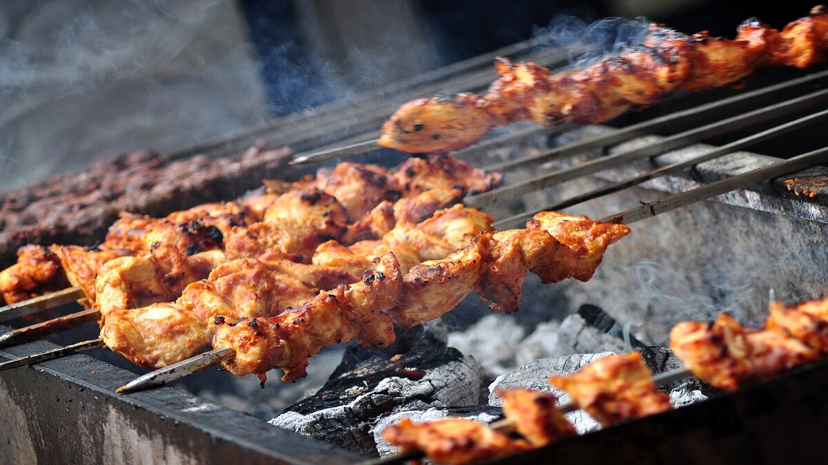 Mencicipi Kelezatan Sate Blater: Nikmatnya Potongan Daging dengan Cita Rasa Khas Purbalingga