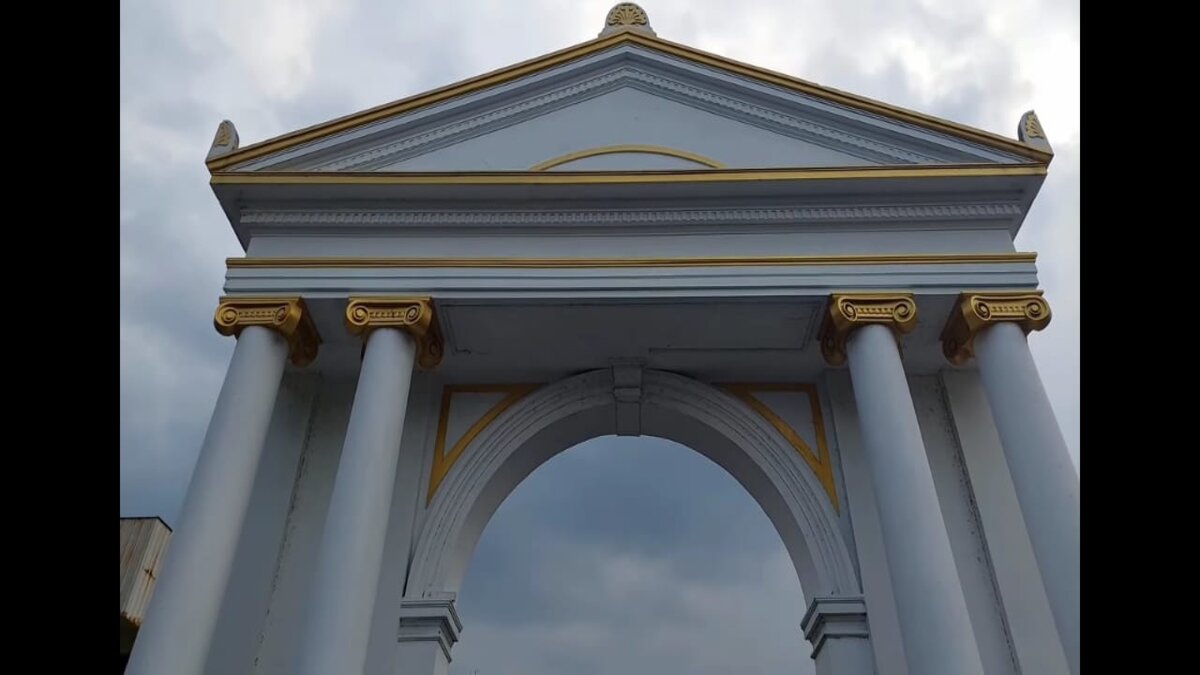 Mengenang Kilas Balik Gerbang Kerkhof, Pintu Masuk Pemakaman Belanda di Kota Magelang
