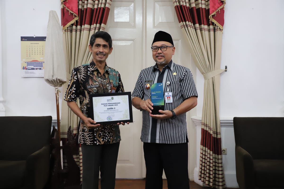 Dinas KUKMP Purworejo Raih PLUT AWARD