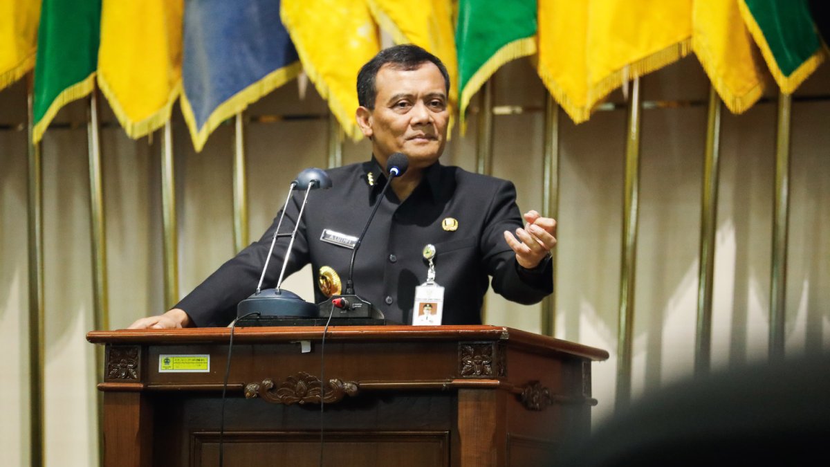 Gubernur Luthfi Ingin Ekonomi Jawa Tengah Moncer, APBD Perubahan Prioritaskan Pembangunan untuk Rakyat