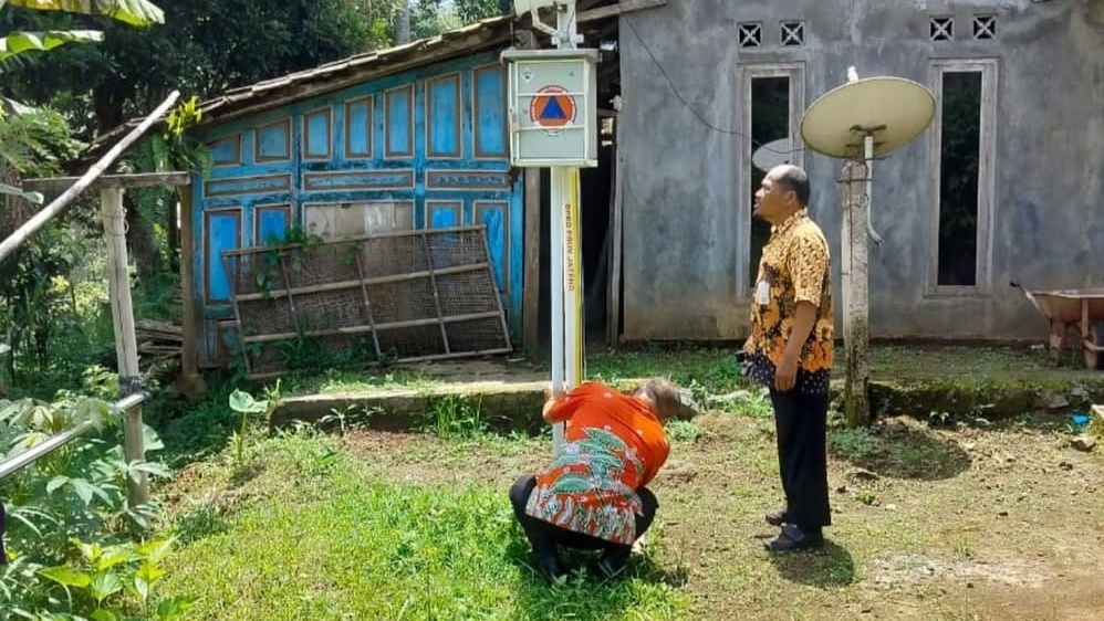 BPBD Temanggung Rutin Cek Alat Deteksi Longsor demi Kurangi Risiko Bencana