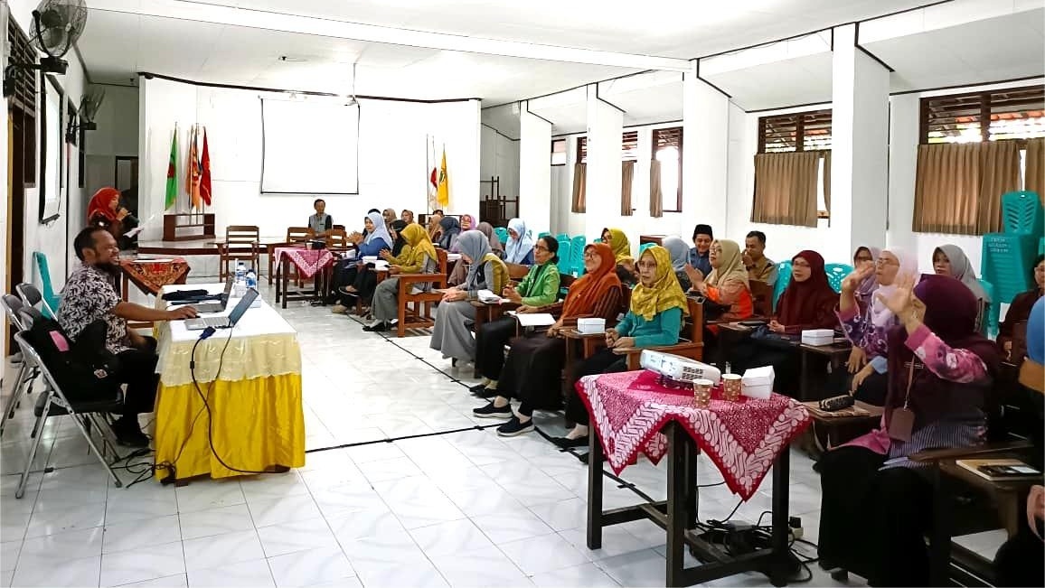 SMK Negeri 3 Magelang Mantapkan Kurikulum Merdeka Lewat IHT Asesmen Pembelajaran Mendalam