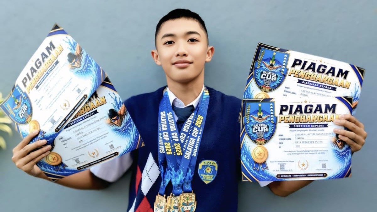 Siswa SMP Mutual Kota Magelang Sukses Borong 5 Medali Kejuaraan Renang Salatiga Cup 2026