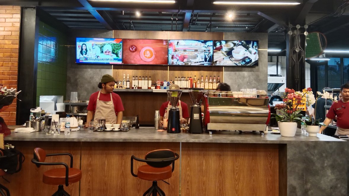 Moja Majka Cafe Magelang, Tempat Nongkrong Instagramable Bergaya Eropa Dekat SMA Taruna