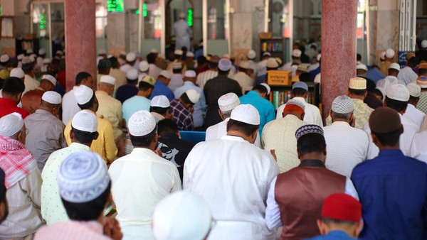 Keringanan Meninggalkan Shalat Jumat, Bila Hari Ied Bertepatan dengan Hari Jumat