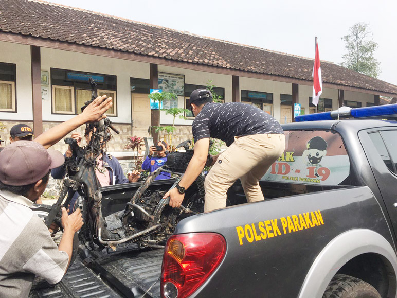 Kebakaran SD Negeri Jeketro Temanggung, 3 Ruangan dan 1 Motor Dilalap Api