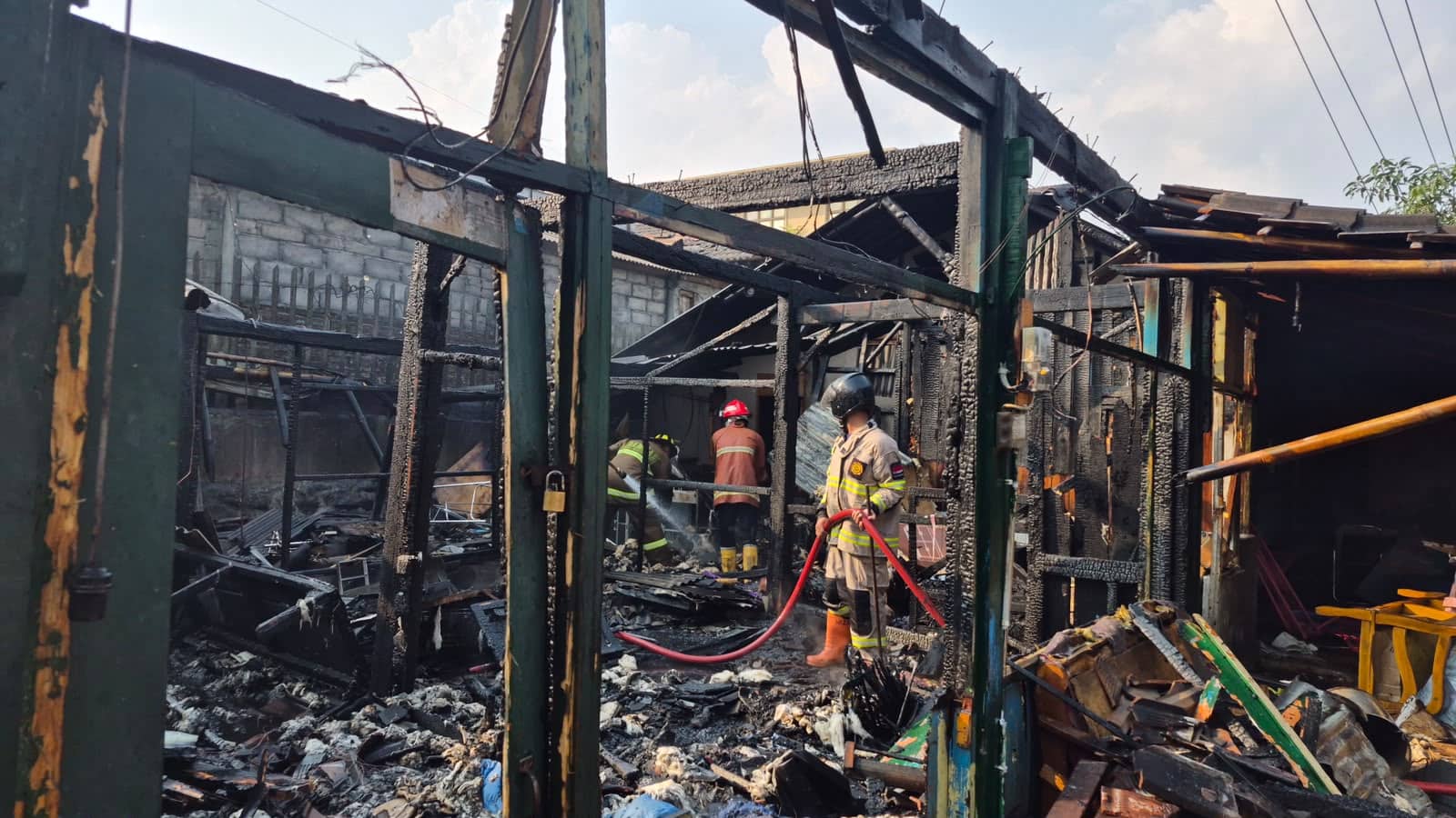 Trafo Meledak, Gudang Meubel di Tempuran Magelang Terbakar