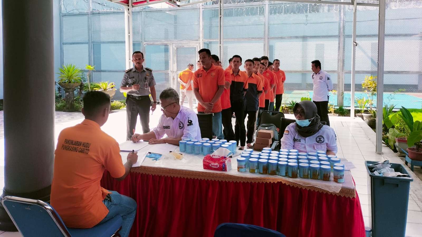 BNNK Sasar Rutan Wonosobo, Pegawai dan Warga Binaan Dites Urine