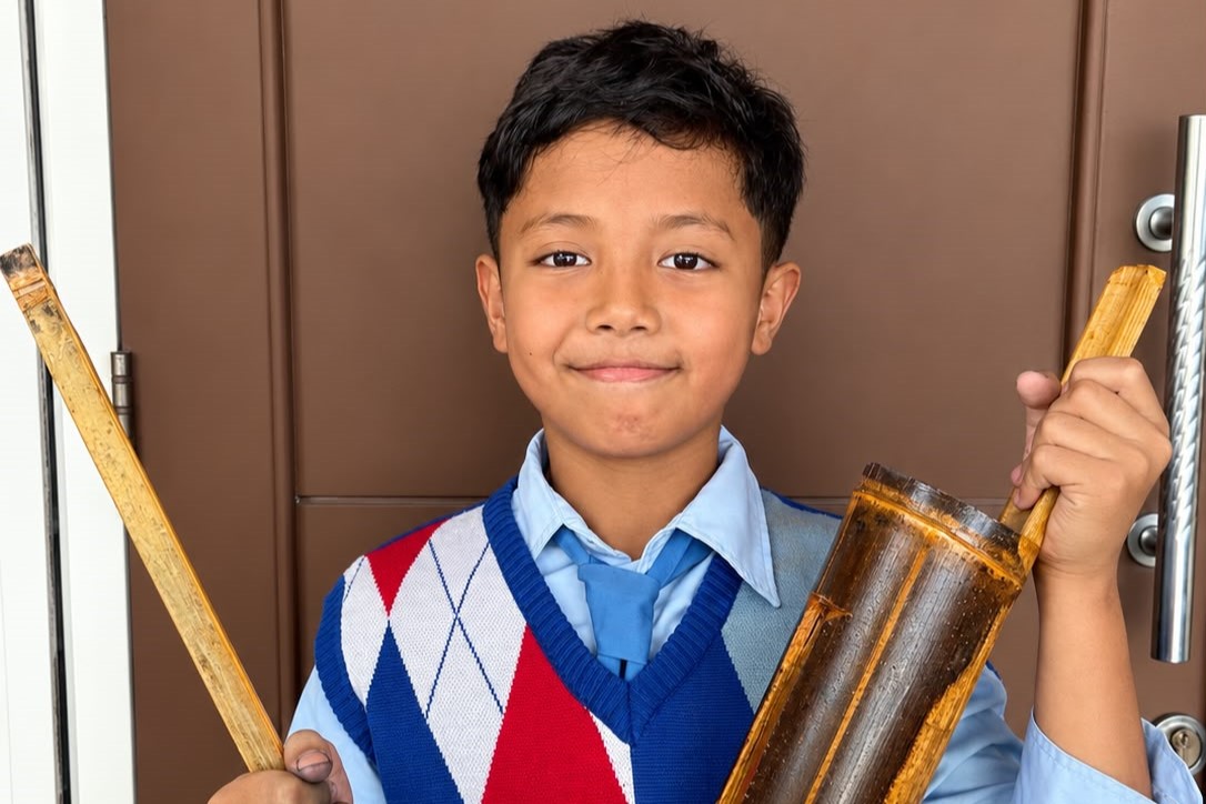 Gibran Siswa SD Mutual 1 Kota Magelang Juara 1 Mendongeng FLS3N Nasional
