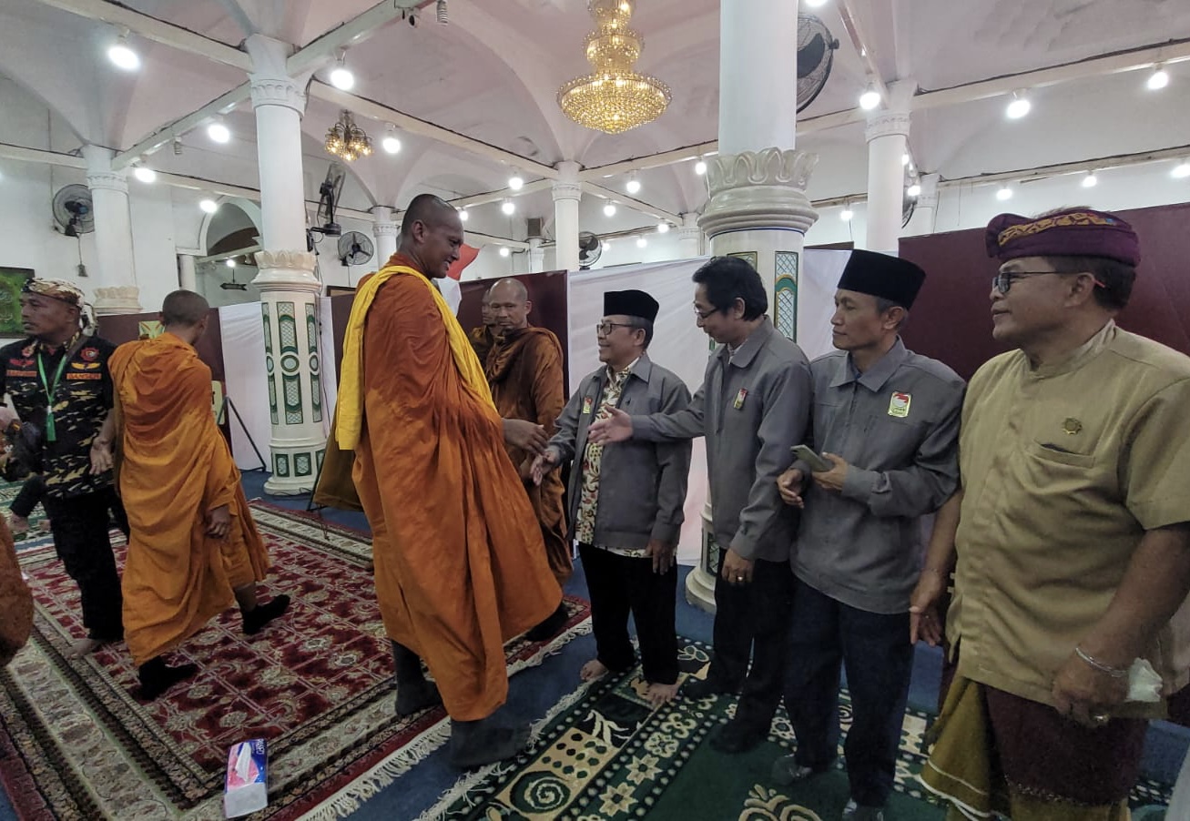 Rombongan Biksu Thailand Sampai Magelang Tanggal 30 Mei
