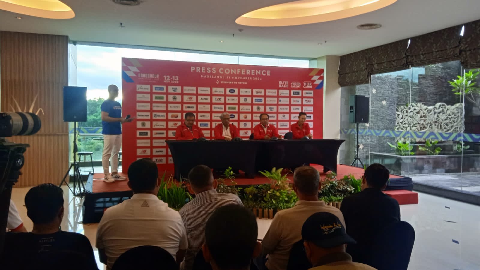 37 Atlet Nasional Berpartisipasi dalam Borobudur Marathon 2022