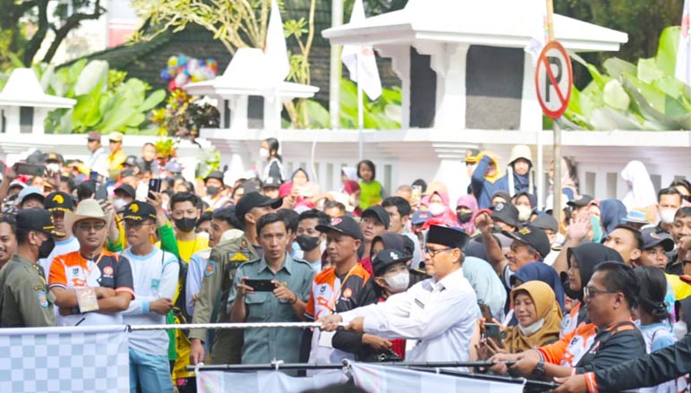 Pemkab dan DPRD Temanggung Dorong Guru Mampu Mencetak Generasi Milenial Berkualitas