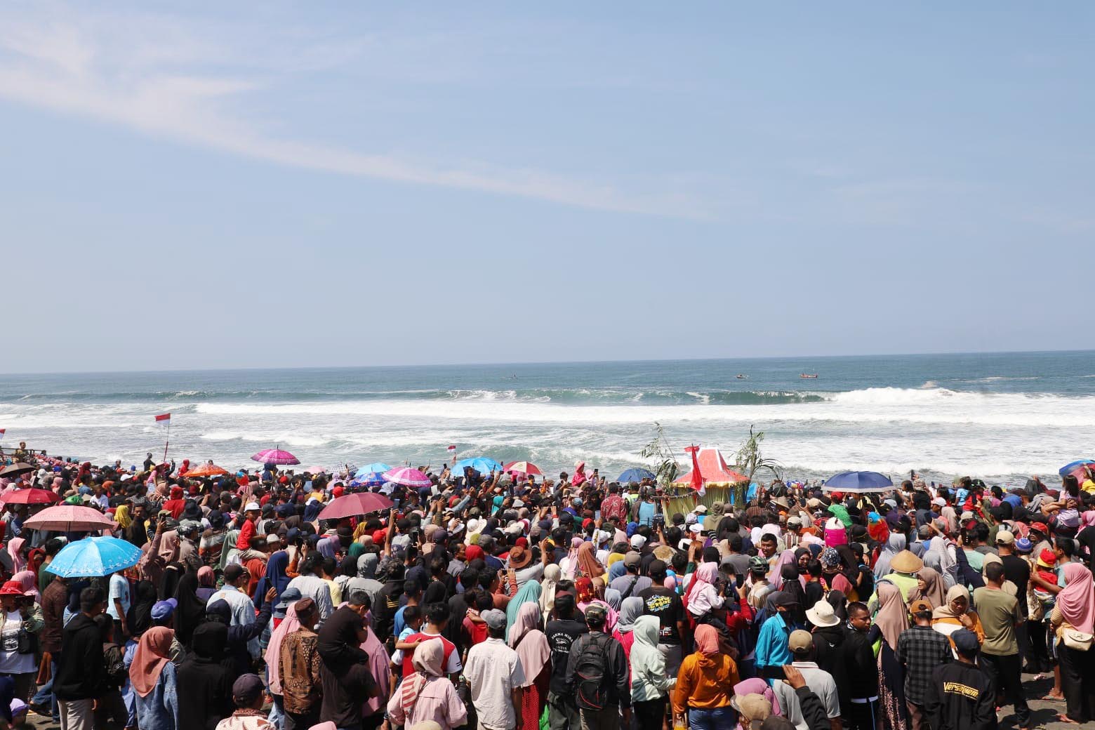 Sedekah Laut Kertojayan Purworejo, Ingatkan Pentingnya Rawat Budaya Lokal