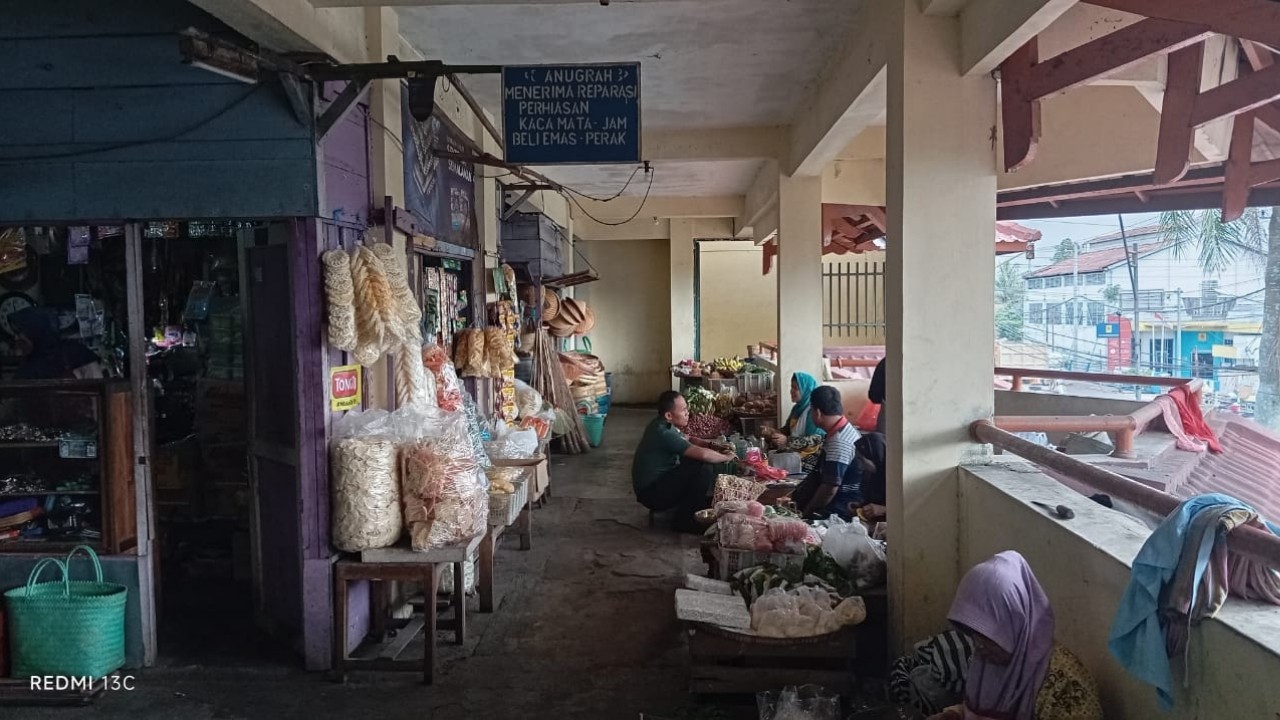 Masih Sepi, Pedagang Pasar Kebon Polo Kota Magelang Berharap Ada Bantuan Modal