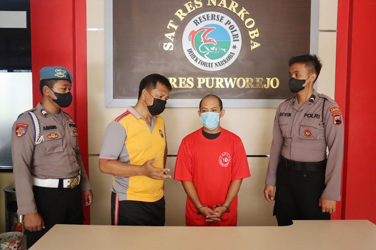 Diduga Pakai Narkoba, Polisi Amankan Pemilik Warung Lamongan di Purworejo