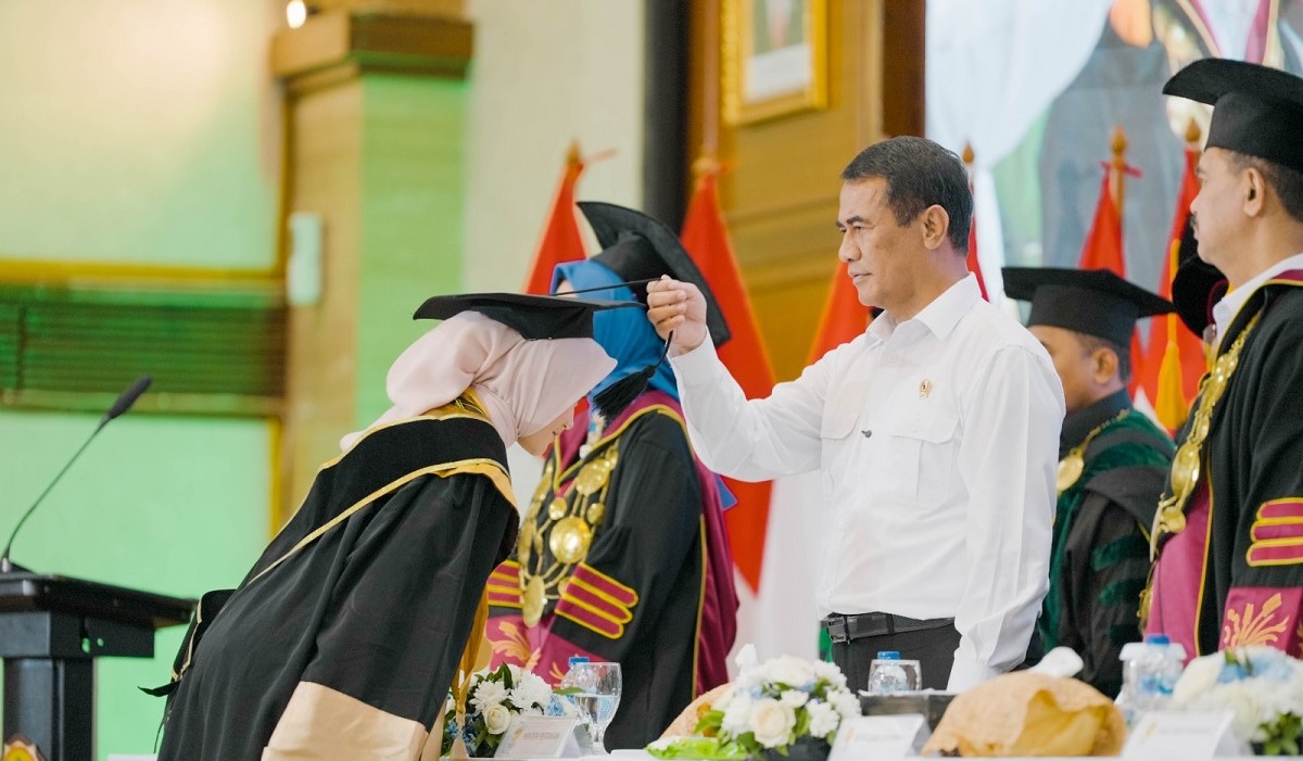 Cetak SDM Siap Kerja, Mahasiswa Polbangtan Kementan Resmi Diwisuda