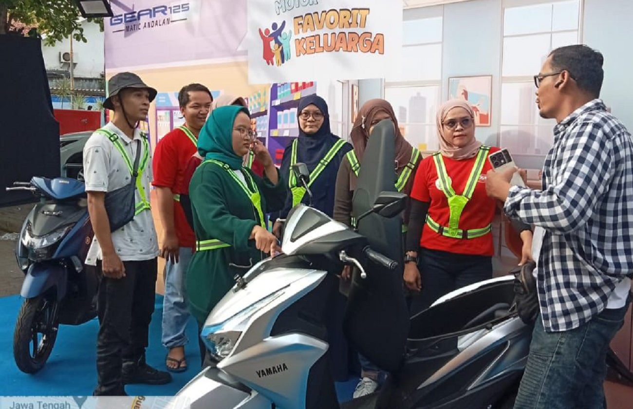 Yamaha Grebek Pasar Rame di Semarang: Freego dan Gear 125, Pilihan Ideal untuk Ibu-Ibu