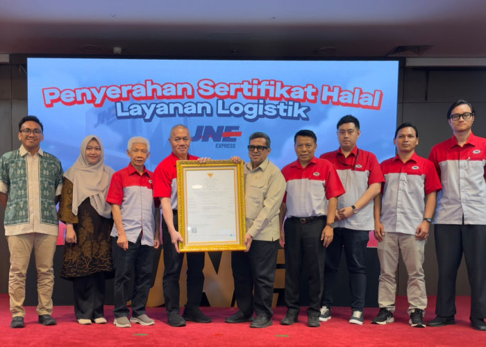 Semakin Terpercaya, JNE Raih Sertifikasi Halal untuk Layanan Logistik dari BPJPH