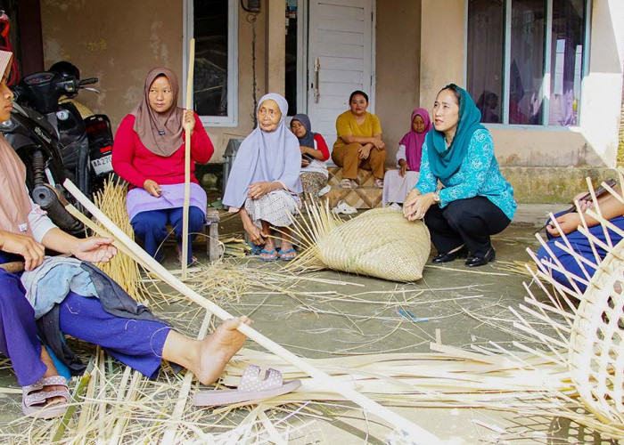 Atasi Stunting dan Anak Putus Sekolah, PKK Kabupaten Magelang Turun ke Desa di Pakis