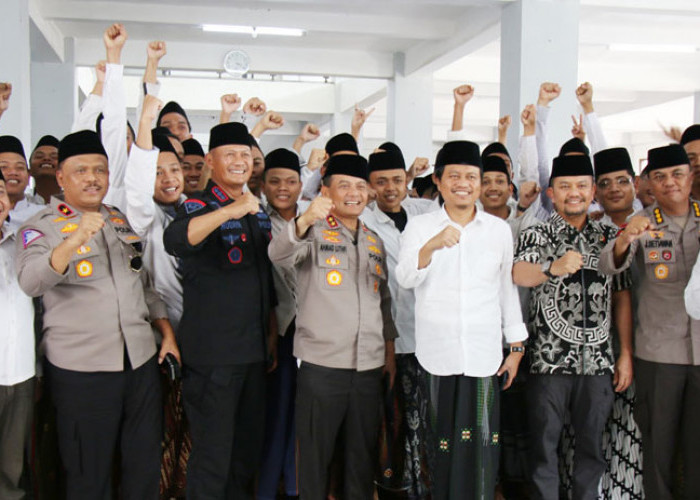 Kapolda Ahmad Luthfi Bertemu Gus Yusuf di Magelang, Tekankan Situasi Kondusif Jelang Pilkada