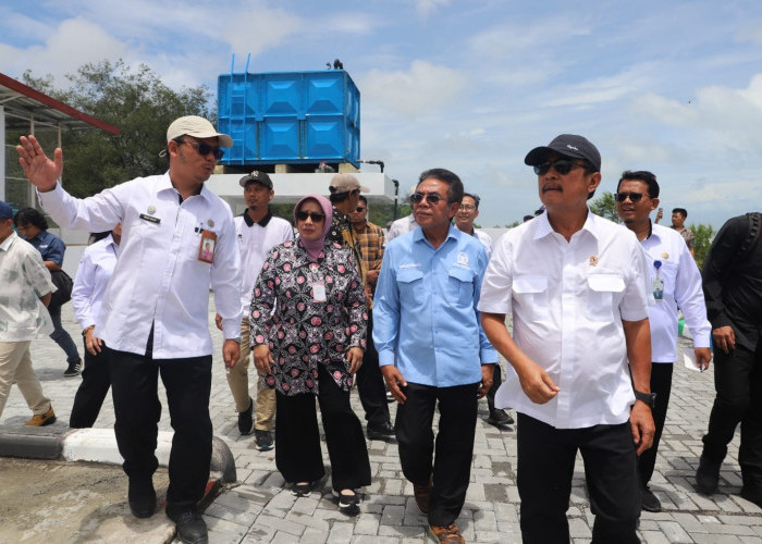 Menteri KKP Tinjau Kampung Nelayan Merah Putih di Purworejo, Nilai Proyek Capai Rp11 Miliar per Lokasi