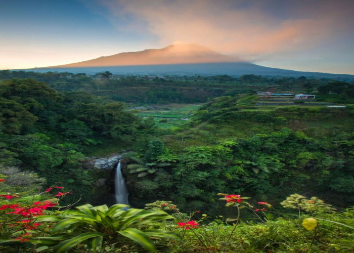 3 Ide Destinasi Wisata Alam Terpopuler di Magelang, Cocok untuk Healing dengan Tarif Murah Meriah