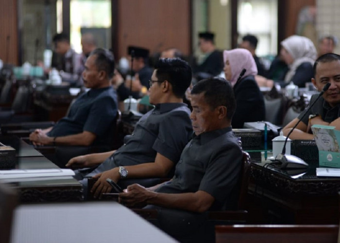 DPRD Minta Jembatan Sungai Tuk Penarukan Tegal Dilebarkan