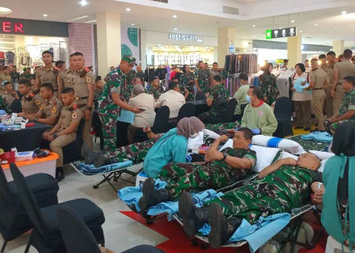 Wujud Peduli di Hari Bakti Taruna, Akmil Magelang Gelar Donor Darah di Artos Mall