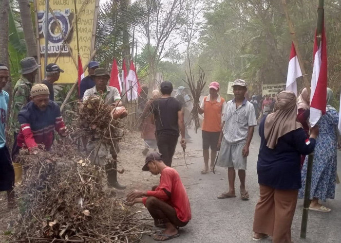 Tolak Tambang Pasir PT Anaba, Warga Sambeng Borobudur Kibarkan 355 Bendera Setengah Tiang