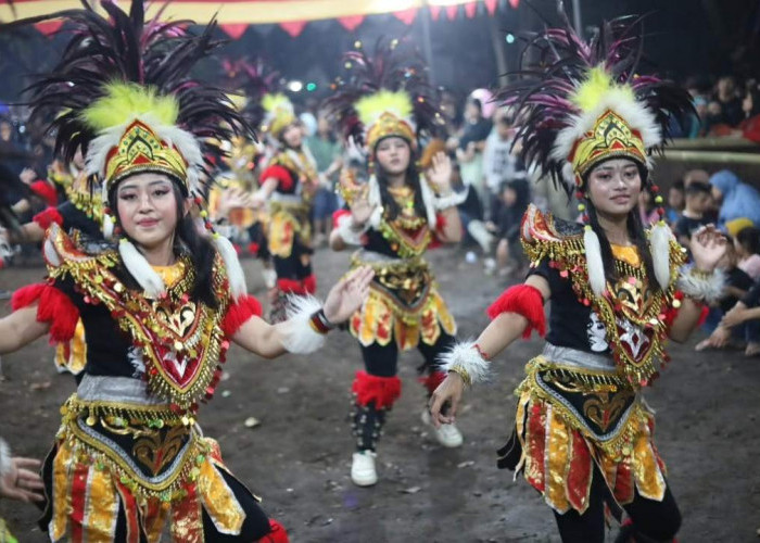 Tari Topeng Ireng asal Magelang