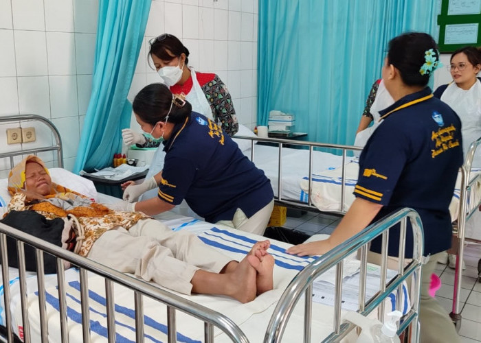 RSK Ngesti Waluyo Rayakan HUT ke-70 dengan Layanan KB Gratis, Warga Temanggung Antusias