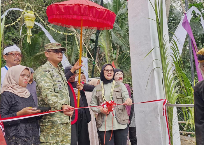 Baru Diresmikan, Jembatan Gantung di Pangandaran Ambruk Saat Dilintasi Rombongan Bupati