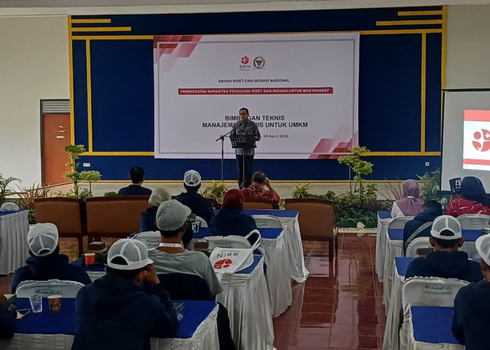 BRIN dan DPR RI Dorong UMKM Purworejo Naik Kelas Lewat Bimtek Manajemen Bisnis