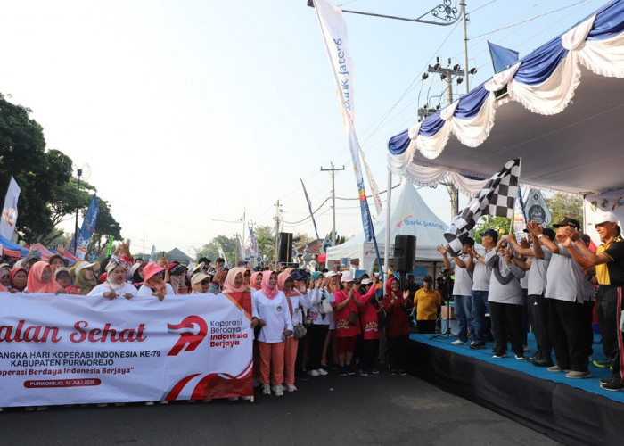 7.000 Warga Ikuti Jalan Sehat HUT Ke-79 Koperasi di Purworejo, Bupati Dorong UMKM Makin Berkembang