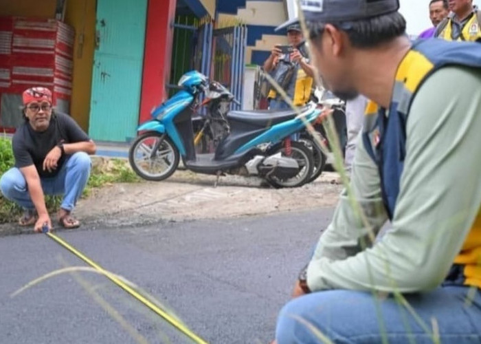 Bupati Temanggung Alihkan Anggaran Mobil Dinas Rp1,8 Miliar Untuk Perbaikan Jalan Rusak di Kandangan