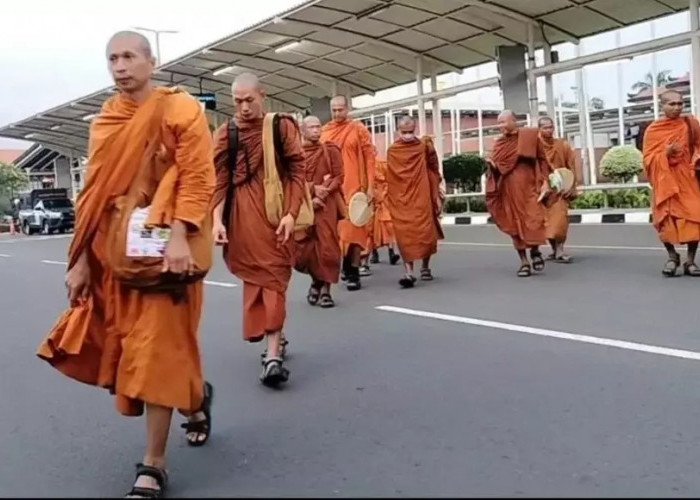 Ini Penjelasan Tentang Biksu Thudong yang Melakukan Perjalanan dari Thailand ke Magelang