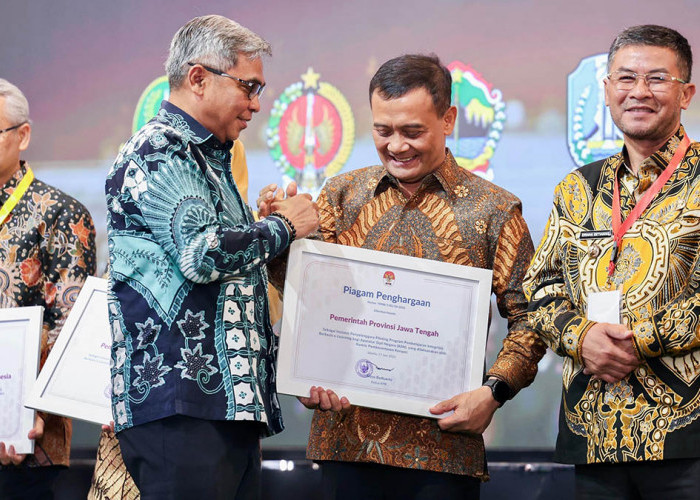 Melampaui Target KPK, Pemprov Jateng Sabet Penghargaan E-Learning ASN Berintegritas