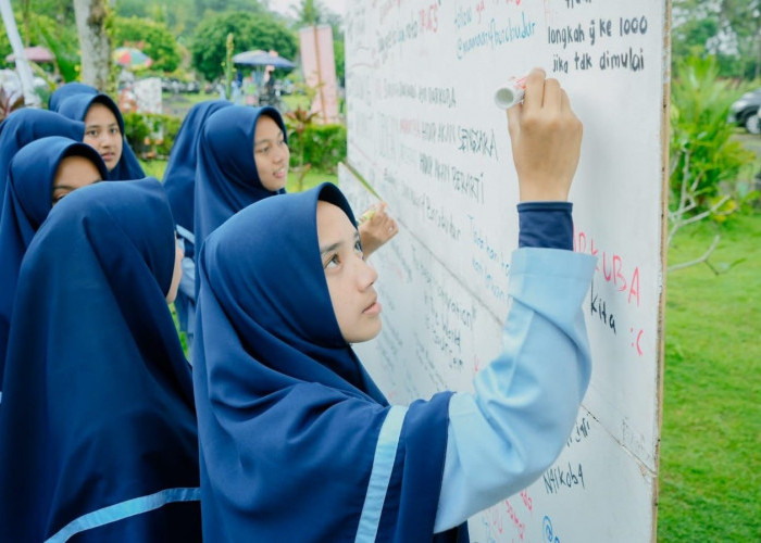 Ratusan Pelajar Magelang Tanamkan Nilai Antinarkoba